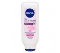 nivea in shwr lot..